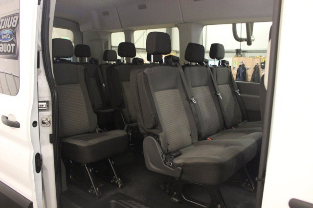 2023 Ford Transit Passenger Wagon XLT