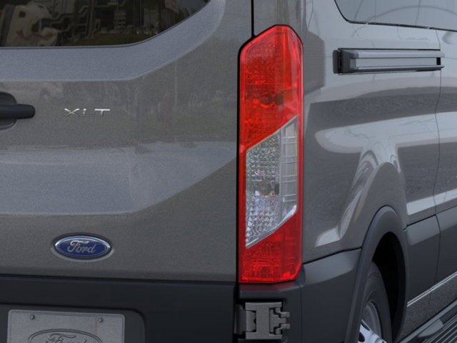 2025 Ford Transit Passenger Wagon XLT