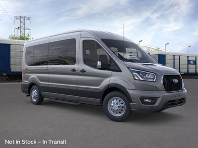 2025 Ford Transit Passenger Wagon XLT