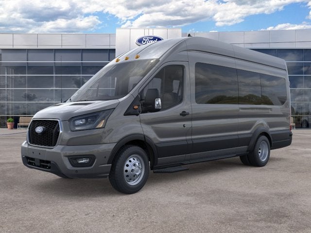 2026 Ford Transit Passenger Wagon XLT