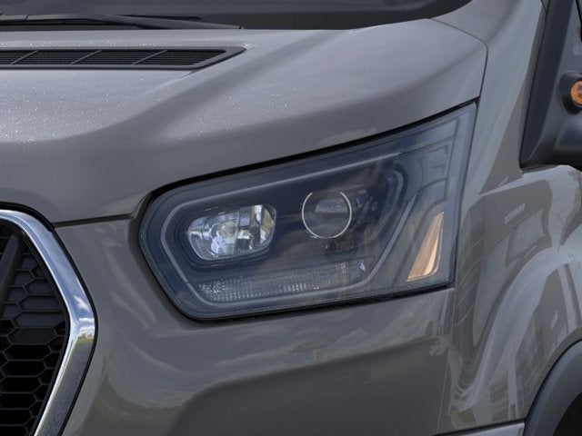 2026 Ford Transit Passenger Wagon XLT