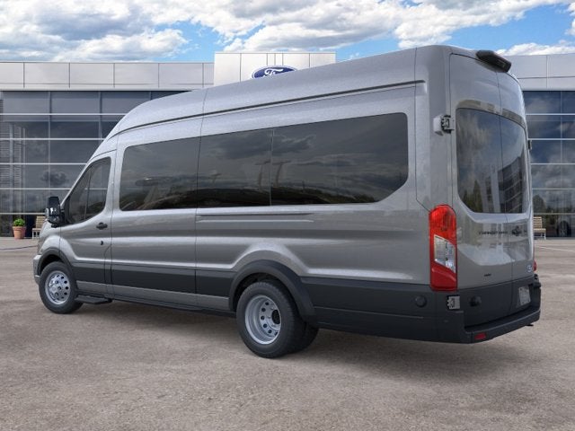 2026 Ford Transit Passenger Wagon XLT