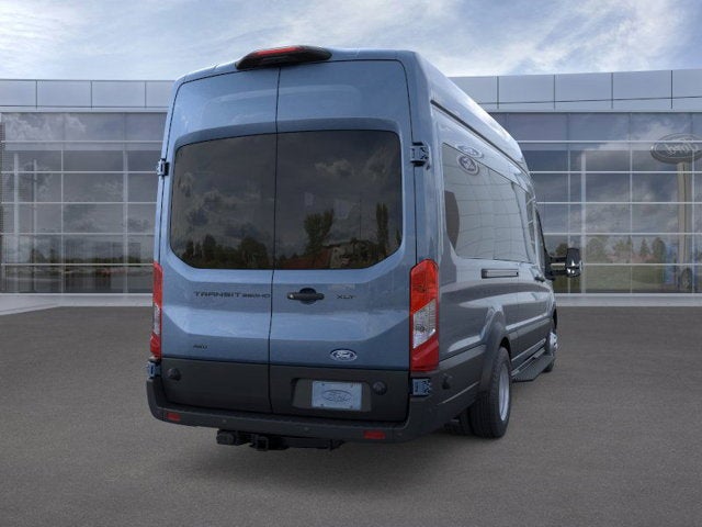 2026 Ford Transit Passenger Wagon XLT