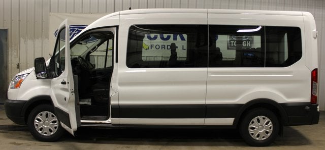 2018 Ford Transit Passenger Wagon XLT
