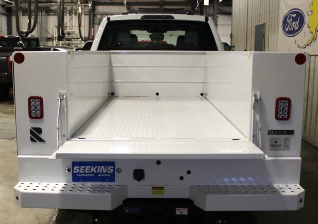 2024 Ford Super Duty F-350 SRW XL