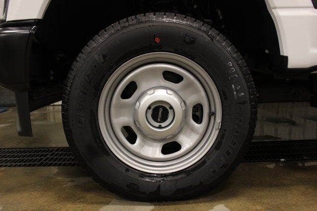 2024 Ford Super Duty F-350 SRW XL