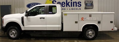 2024 Ford Super Duty F-350 SRW XL