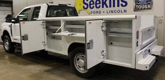 2024 Ford Super Duty F-350 SRW XL