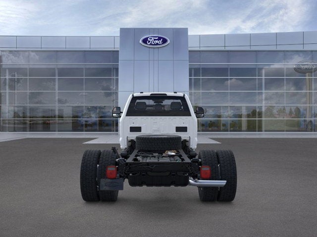 2025 Ford Super Duty F-550 DRW XL