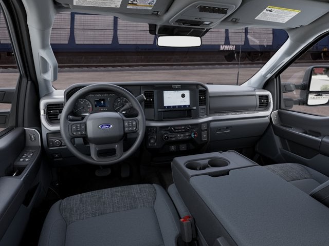 2027 Ford Super Duty F-250 SRW XLT