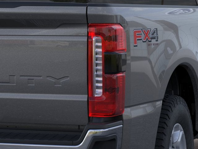 2026 Ford Super Duty F-350 SRW XLT