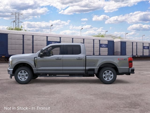 2026 Ford Super Duty F-350 SRW XLT