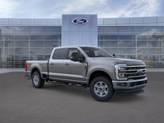 2026 Ford Super Duty F-350 SRW XLT