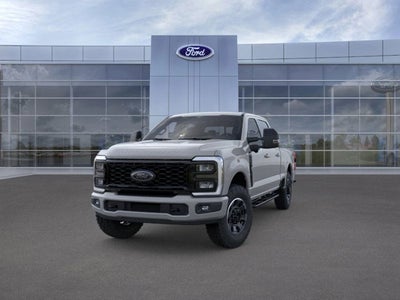 2026 Ford Super Duty F-350 SRW XLT