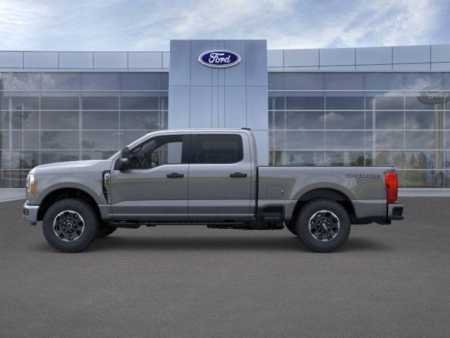 2026 Ford Super Duty F-350 SRW XLT