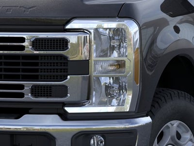 2026 Ford Super Duty F-350 SRW XLT