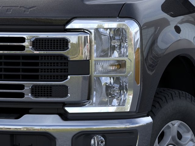 2026 Ford Super Duty F-350 SRW XLT