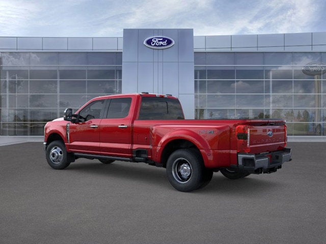 2025 Ford Super Duty F-350 DRW LARIAT