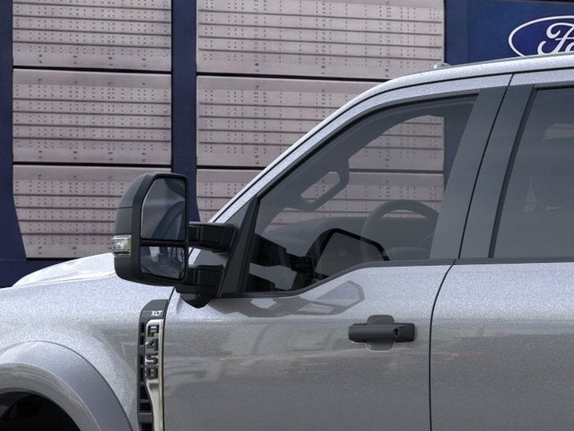 2026 Ford Super Duty F-450 DRW XLT