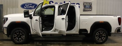 2024 GMC Sierra 2500HD Pro