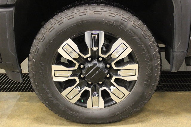 2025 GMC Sierra 3500HD Denali