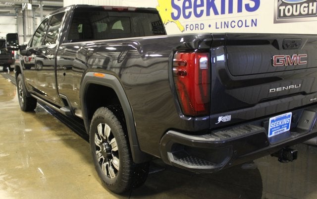 2025 GMC Sierra 3500HD Denali