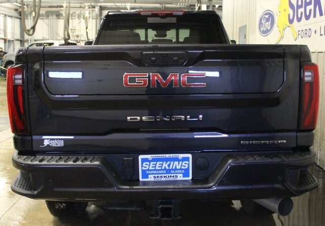 2025 GMC Sierra 3500HD Denali