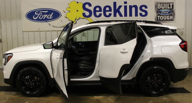 2023 GMC Terrain AT4