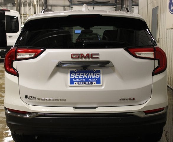 2023 GMC Terrain AT4