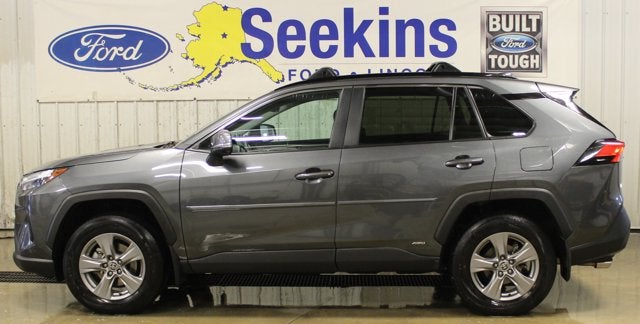 2023 Toyota RAV4 Hybrid XLE