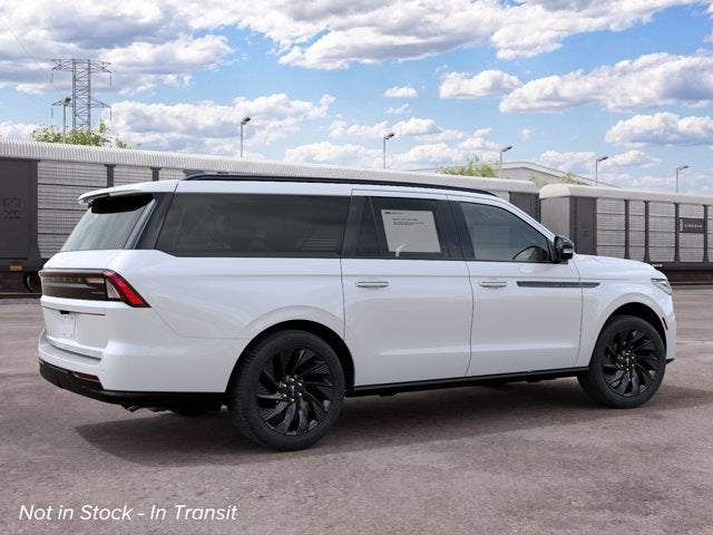 2027 Lincoln Navigator L Reserve