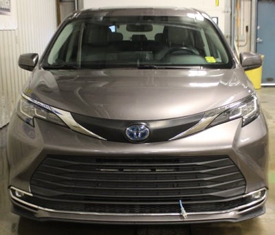 2022 Toyota Sienna XLE