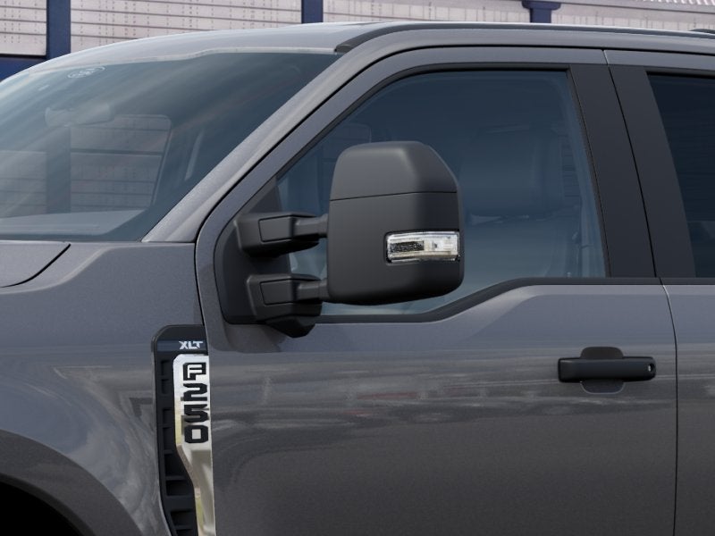 2027 Ford Super Duty F-250® XLT