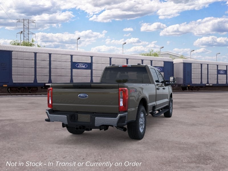 2026 Ford Super Duty F-350® XLT