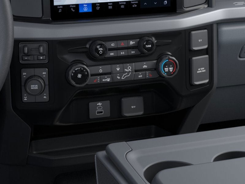 2026 Ford Super Duty F-350® XLT