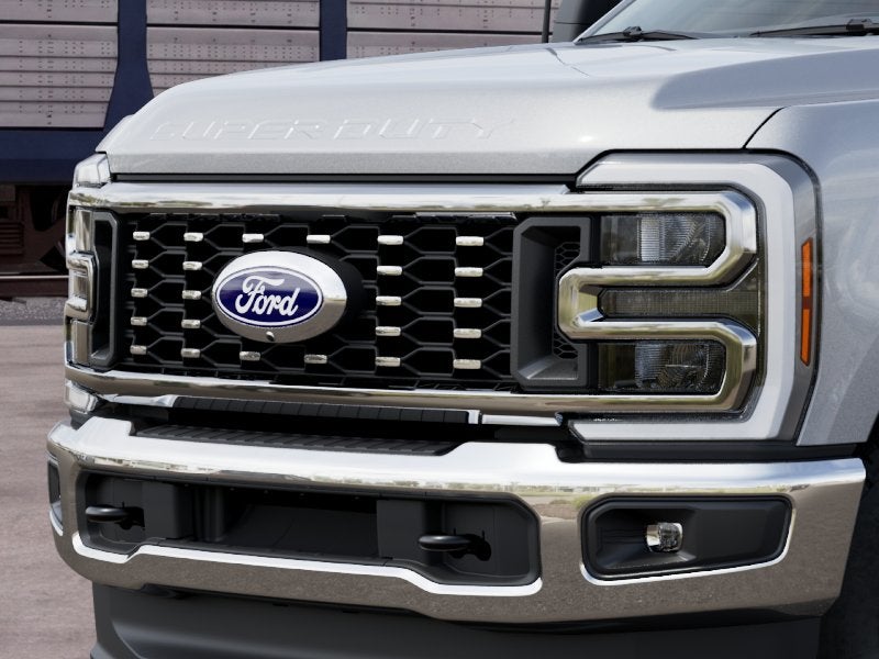 2027 Ford Super Duty F-350® XLT