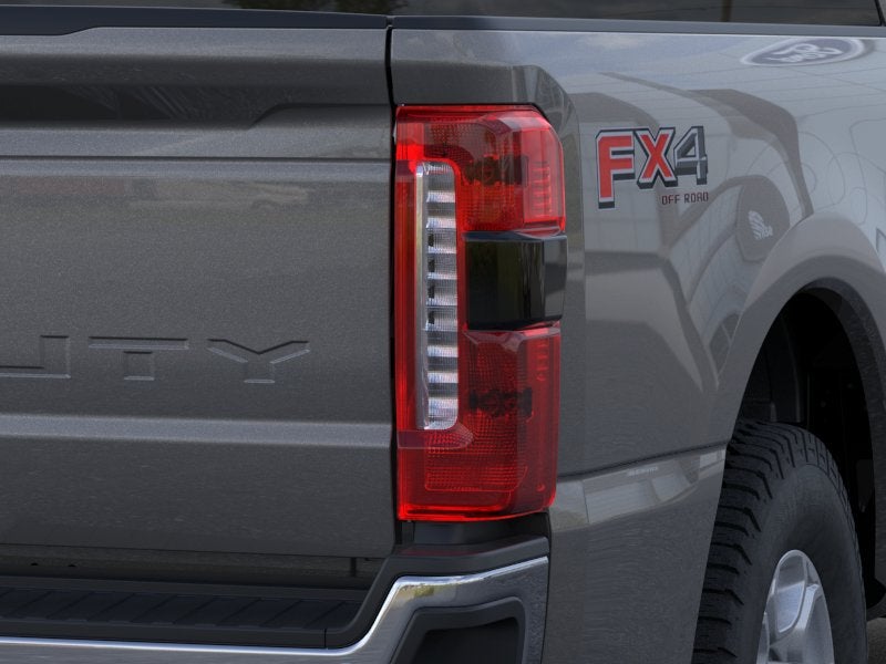 2026 Ford Super Duty F-350® XLT