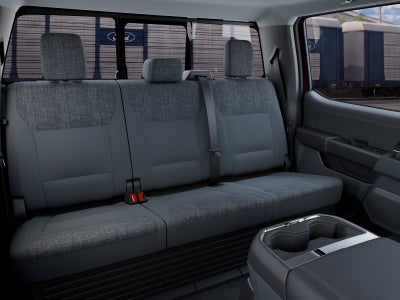 2027 Ford Super Duty F-350® XLT