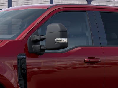 2027 Ford Super Duty F-350® XLT