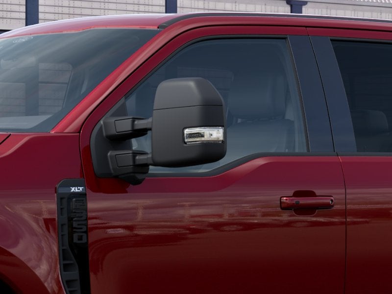 2027 Ford Super Duty F-350® XLT