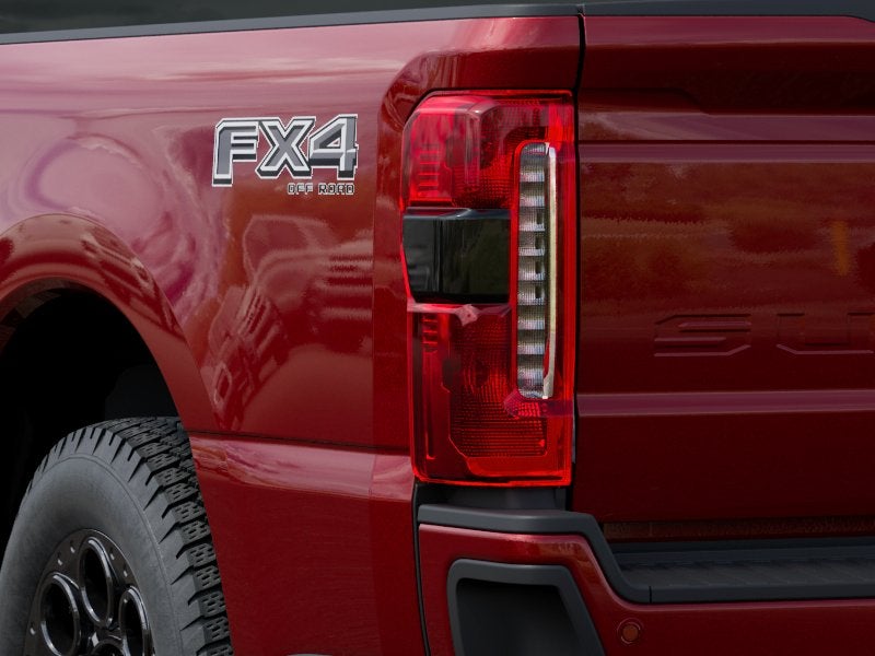 2027 Ford Super Duty F-350® XLT
