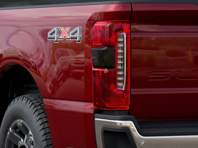 2027 Ford Super Duty F-350® XLT