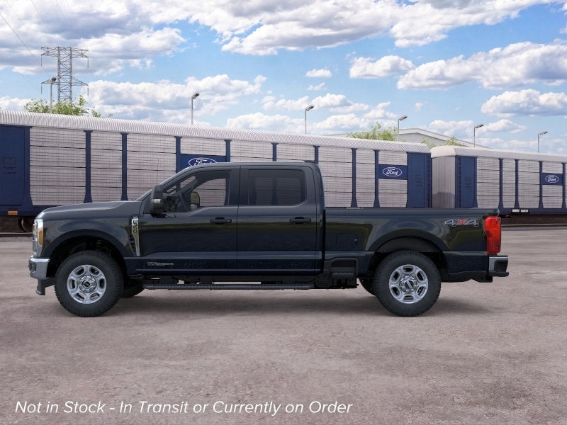 2026 Ford Super Duty F-350® XLT