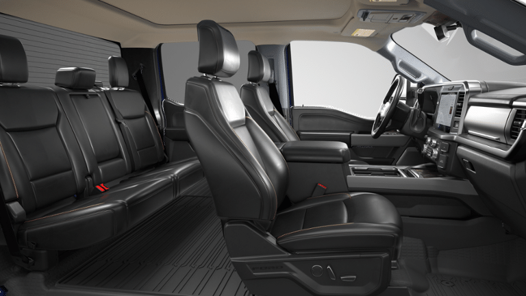 2026 Ford Super Duty F-350® Lariat®