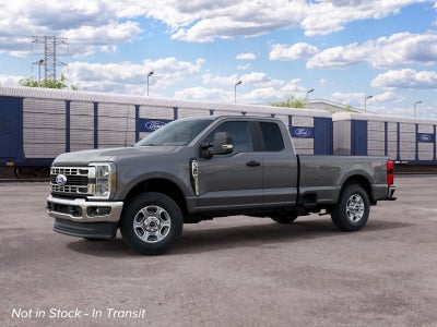 2027 Ford Super Duty F-350® XLT
