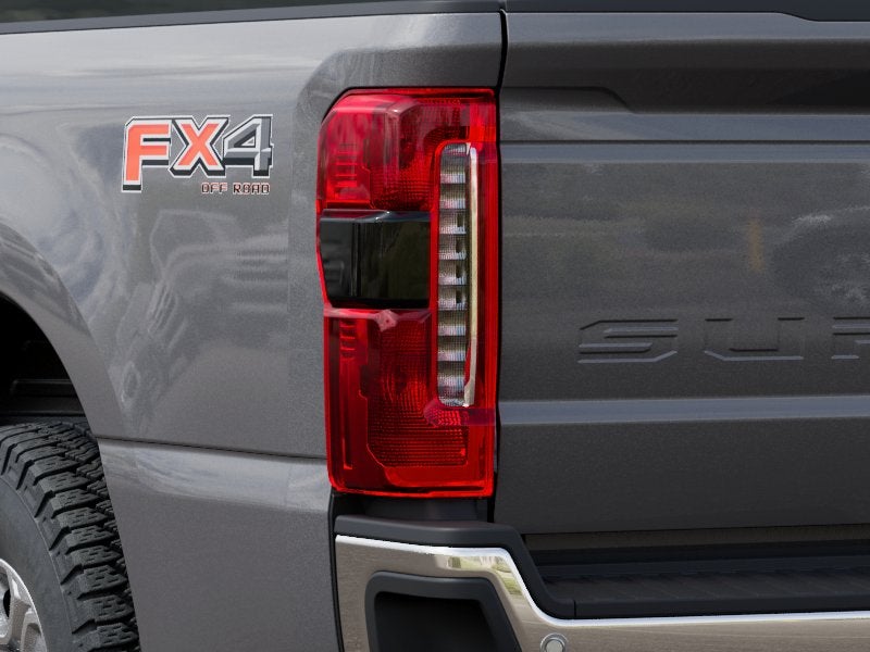 2027 Ford Super Duty F-350® XLT