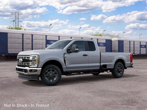 2027 Ford Super Duty F-350® XLT