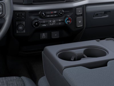 2027 Ford Super Duty F-350® XLT