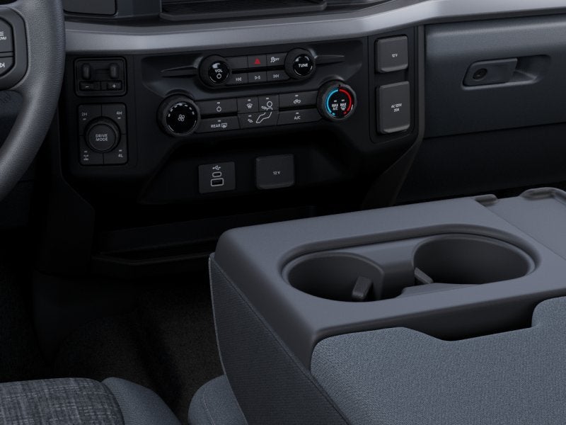 2027 Ford Super Duty F-350® XLT