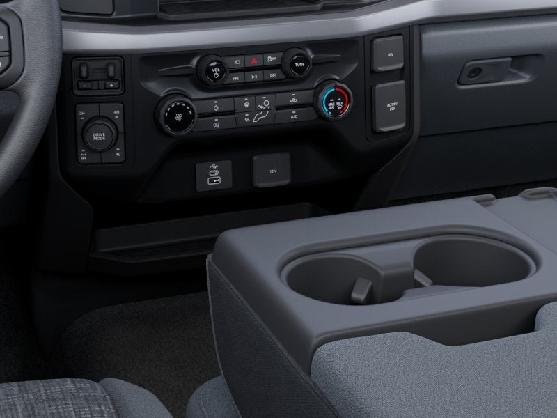 2027 Ford Super Duty F-250® XLT